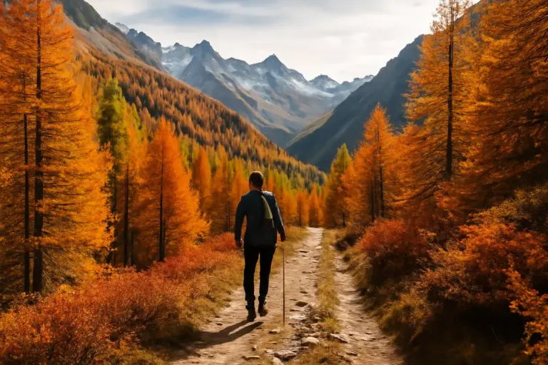 Quali escursioni fare in Val d’Aosta d’autunno per godere di foliage spettacolari? Percorsi poco battuti, colori intensi e silenzi rigeneranti
